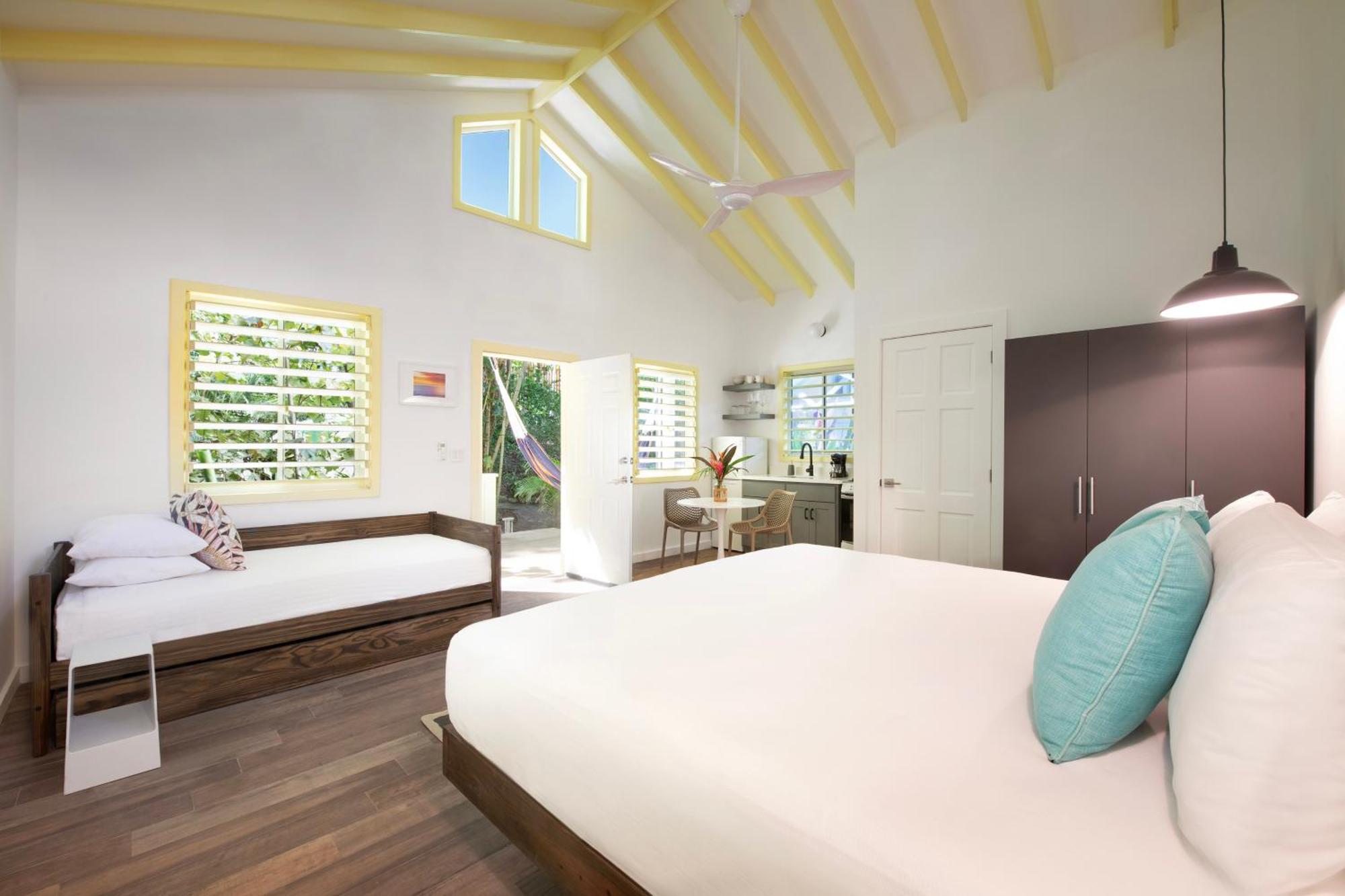 Puerta Azul Otel Sandy Bay Dış mekan fotoğraf